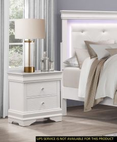 Traditional Design Bedroom Furniture 1pc Nightstand of 3x Drawers Faux Alligator Embossed Fronts White Finish Wooden Furniture