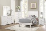 Classic Traditional 1pc Wooden Chest of 5 Drawers White Finish Bedroom Furniture